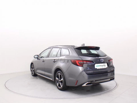 Toyota Corolla 1.8 HYBRID ACTIVE PLUS E-CVT 140 5P