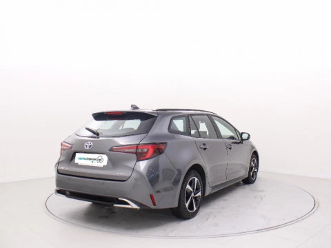 Toyota Corolla 1.8 HYBRID ACTIVE PLUS E-CVT 140 5P