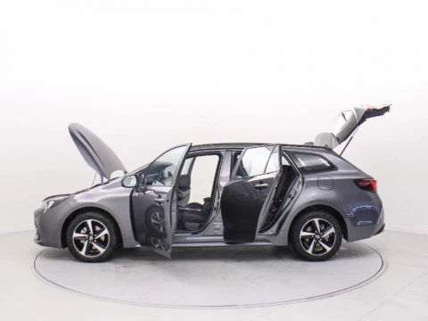 Toyota Corolla 1.8 HYBRID ACTIVE PLUS E-CVT 140 5P