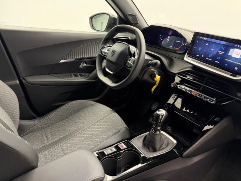 Peugeot 2008 Allure Gasolina 100 S&S 6 Vel. MAN