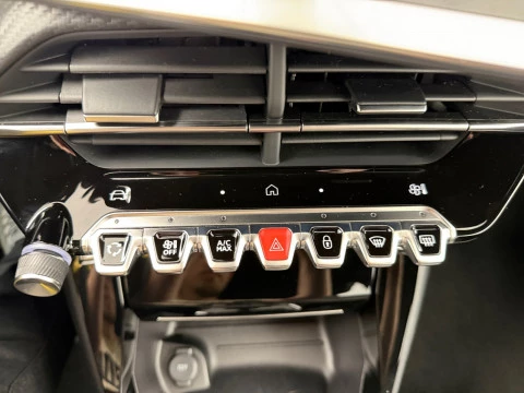 Peugeot 2008 Allure Gasolina 100 S&S 6 Vel. MAN