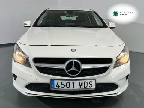 Mercedes-Benz Clase CLA CLA 200 d Shooting Brake