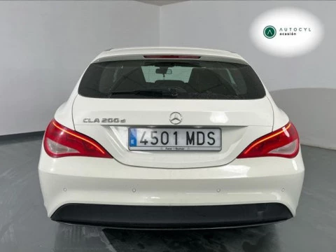 Mercedes-Benz Clase CLA CLA 200 d Shooting Brake