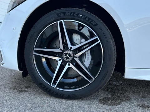 Mercedes-Benz Clase C C 300 e tec. hib. EQ Berlina