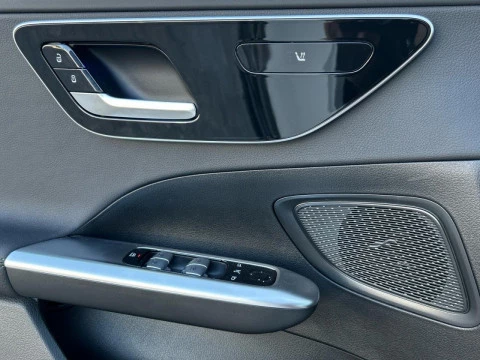 Mercedes-Benz Clase C C 300 e tec. hib. EQ Berlina