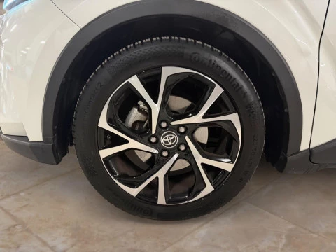 Toyota C-HR 1.8 125H Advance