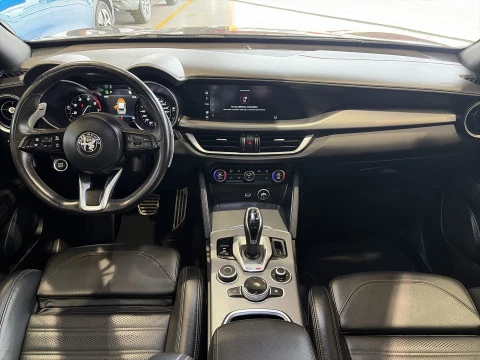 Alfa Romeo Stelvio 2.0 Gasolina Veloce Q4 206 kW (280 CV)