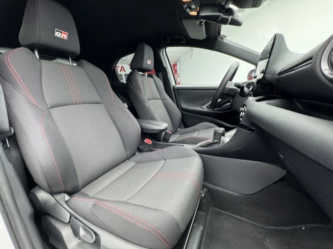 Toyota Yaris 1.5 120H GR Sport