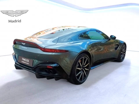 Aston Martin Vantage 4.0 V8