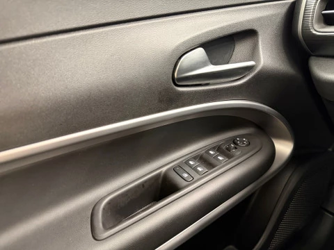 Jeep Avenger 1.2 G 74kW (100CV) Altitude