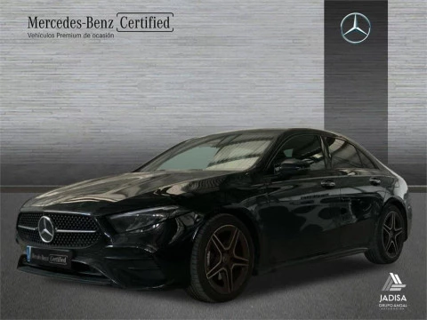 Mercedes-Benz Clase A 180 Sedán