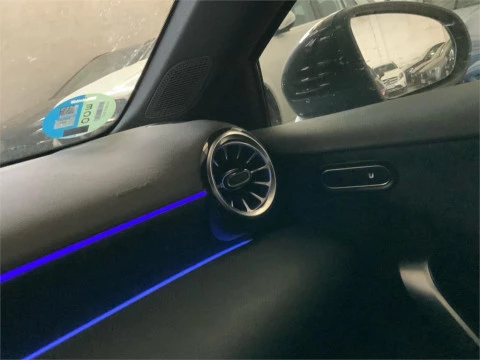 Mercedes-Benz Clase A 180 Sedán