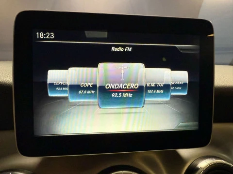 Mercedes-Benz Clase CLA CLA 200 d Shooting Brake