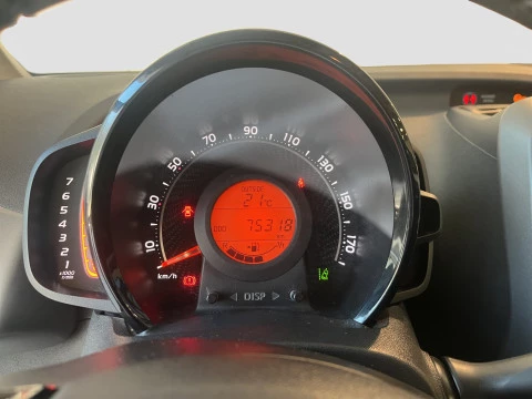 Toyota Aygo 1.0 70 x-play
