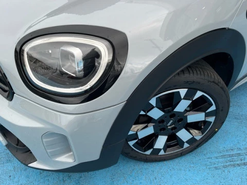 MINI Countryman Cooper 100 kW (136 CV)