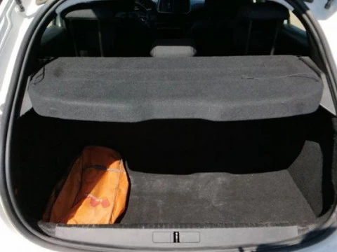 Peugeot 208 BlueHDi 73kW (100CV) Active