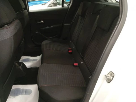 Peugeot 208 BlueHDi 73kW (100CV) Active