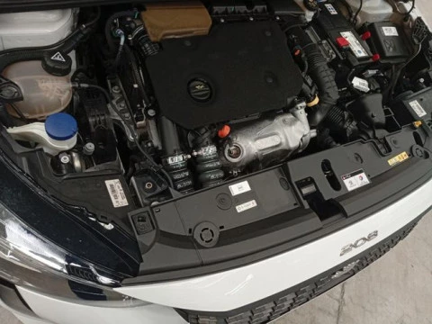 Peugeot 208 BlueHDi 73kW (100CV) Active
