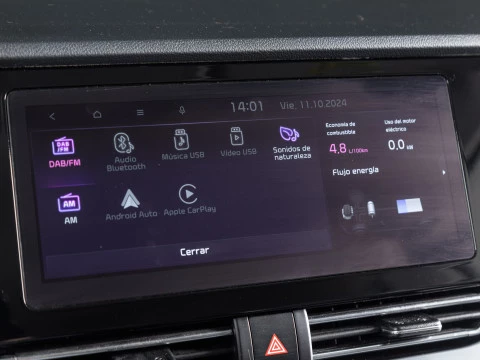 Kia Niro 1.6 GDi HEV 104kW (141CV) Drive Kia Niro 1.6 GDi HEV 104kW (141CV) Drive