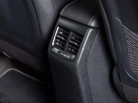 Kia Niro 1.6 GDi HEV 104kW (141CV) Drive Kia Niro 1.6 GDi HEV 104kW (141CV) Drive