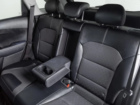 Kia Niro 1.6 GDi HEV 104kW (141CV) Drive Kia Niro 1.6 GDi HEV 104kW (141CV) Drive