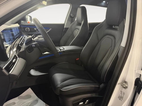 EBRO S700 1.5 TGDI PHEV Premium E-CVT