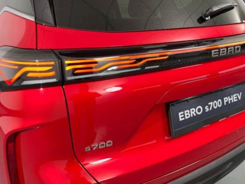 EBRO S700 1.5 TGDI PHEV Luxury E-CVT