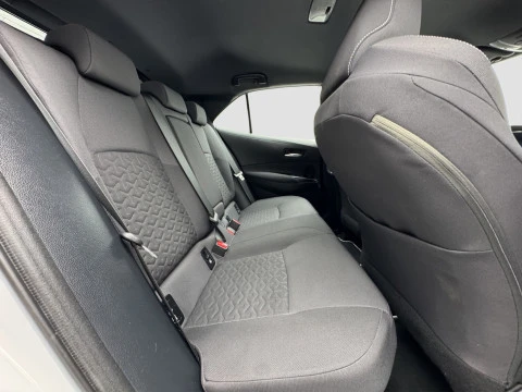 Toyota Corolla 1.8 125H ACTIVE TECH E-CVT