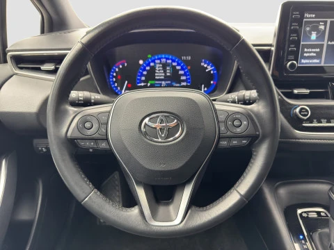 Toyota Corolla 1.8 125H ACTIVE TECH E-CVT