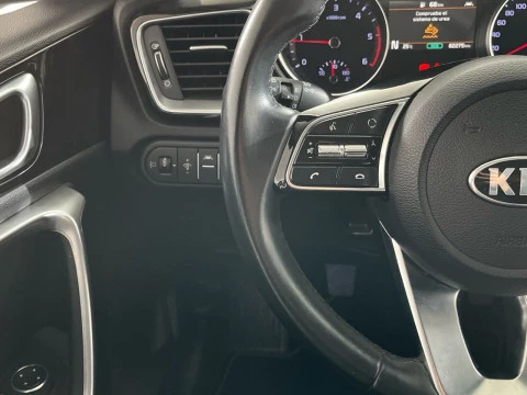 Kia XCeed 1.6 MHEV iMT Tech 100kW (136CV)
