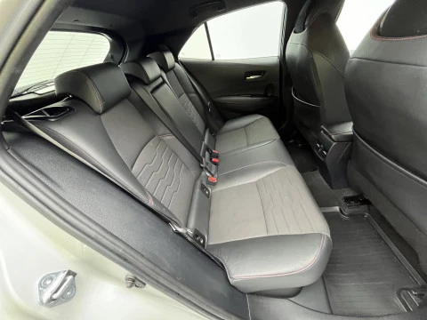 Toyota Corolla 2.0 180H ADVANCE E-CVT