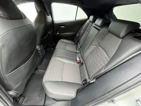 Toyota Corolla 2.0 180H ADVANCE E-CVT