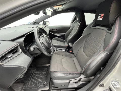 Toyota Corolla 2.0 180H ADVANCE E-CVT