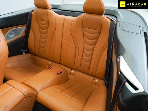 BMW Serie 8 840i