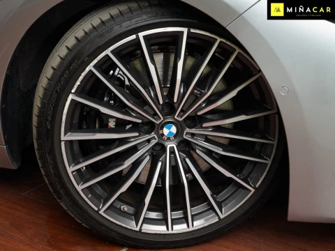 BMW Serie 8 840i