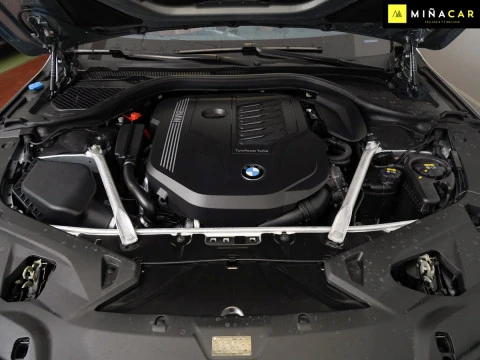 BMW Serie 8 840i
