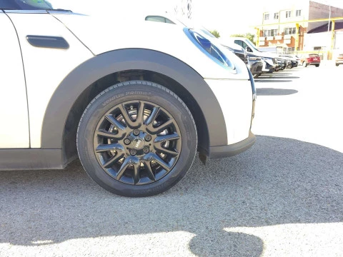 MINI Mini F55 Mini One