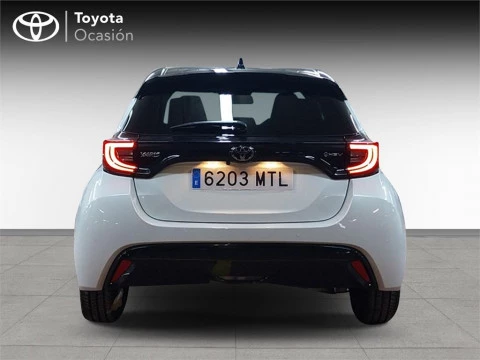 Toyota Yaris 130H 1.5 Premiere Edition