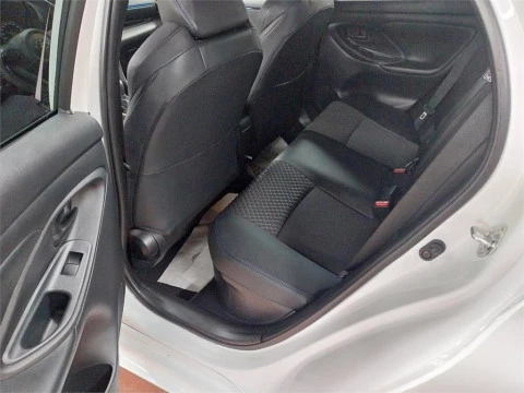 Toyota Yaris 130H 1.5 Premiere Edition