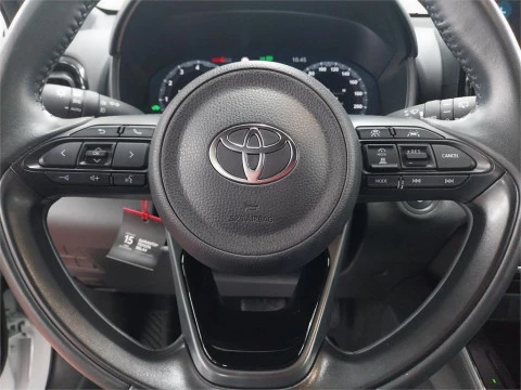Toyota Yaris 130H 1.5 Premiere Edition
