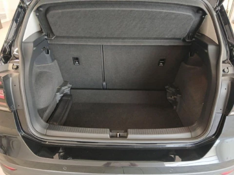 Volkswagen T-Cross 1.0 TSI 81KW ADVANCE 110 5P