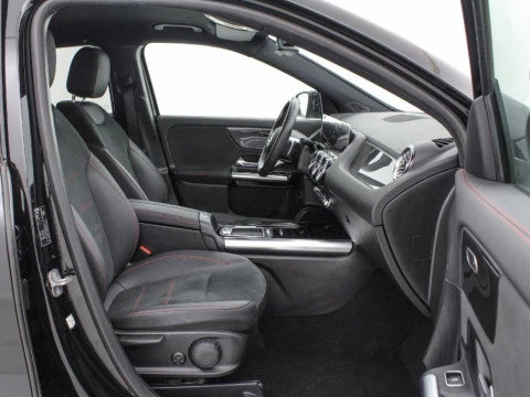 Mercedes-Benz GLA 200 DCT 163CV 5P