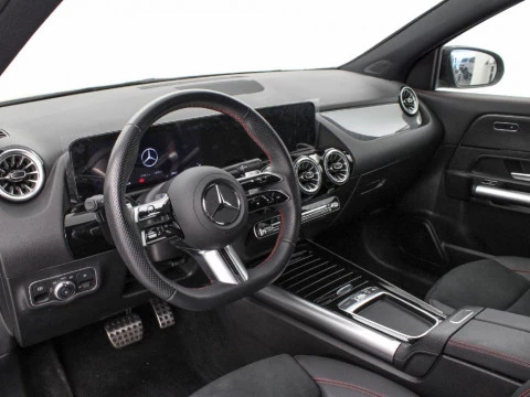 Mercedes-Benz GLA 200 DCT 163CV 5P