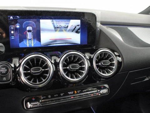 Mercedes-Benz GLA 200 DCT 163CV 5P