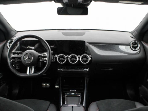 Mercedes-Benz GLA 200 DCT 163CV 5P