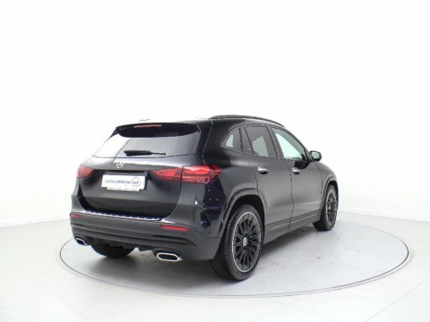 Mercedes-Benz GLA 200 DCT 163CV 5P