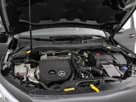 Mercedes-Benz GLA 200 DCT 163CV 5P