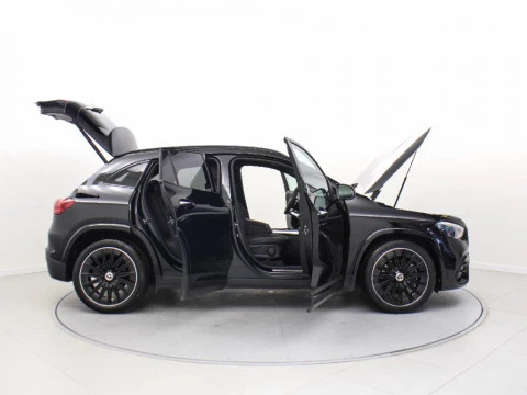 Mercedes-Benz GLA 200 DCT 163CV 5P