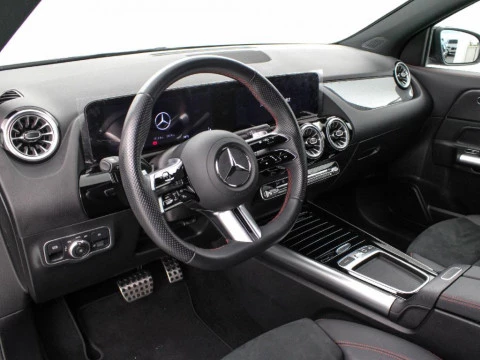 Mercedes-Benz GLA 200 DCT 163CV 5P