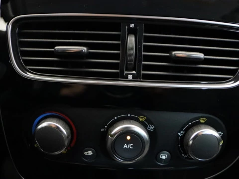 Renault CLIO 0.9 TCE ENERGY LIMITED 66KW 5P